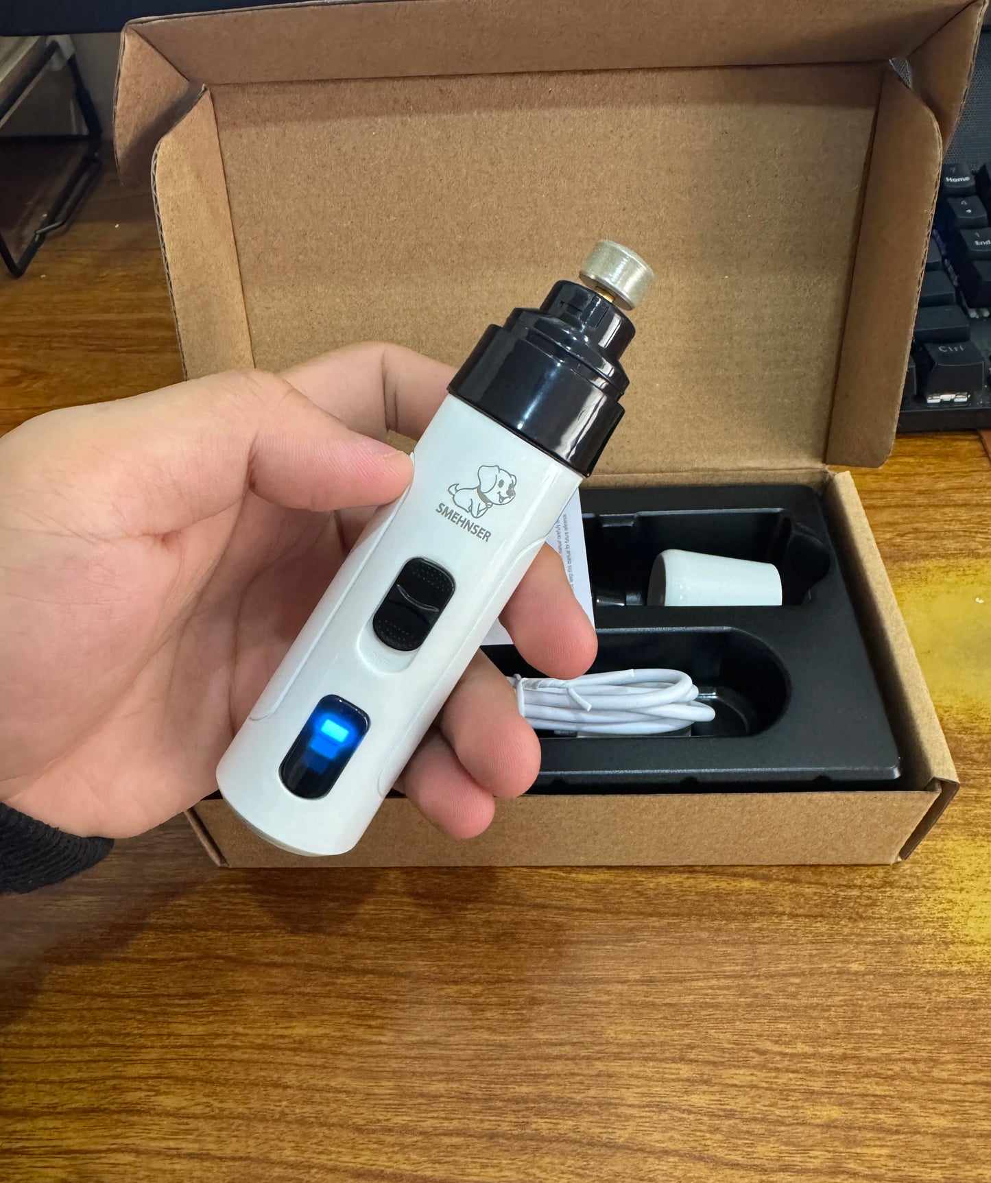 Rechargeable USB Dog Nail Grinder - Electric Pet Nail Clippers for Safe and Quiet Grooming